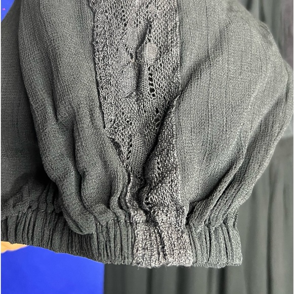 Black Bahamian style dress by Miss June Paris. - Picture 6 of 14